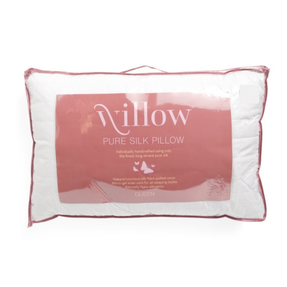 WILLOW7 Silk Blend Year Round Pillow